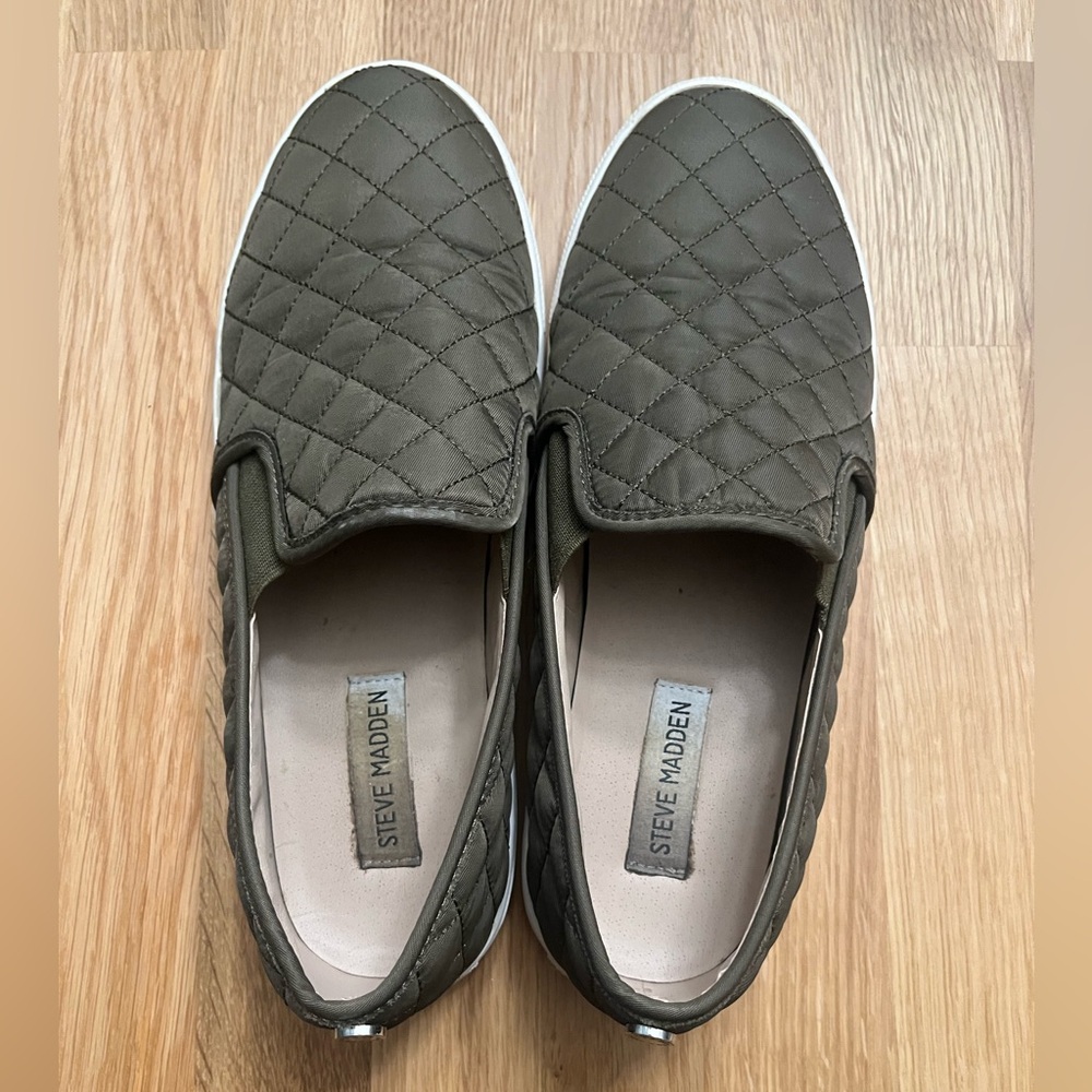 Steve Madden slip on shoes, quilted style.